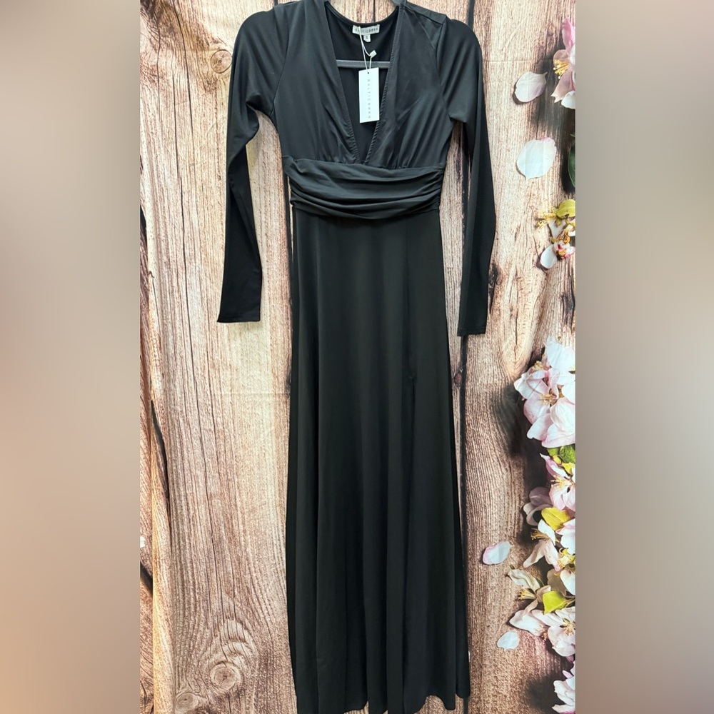 Elegant Black Long Sleeve Dress